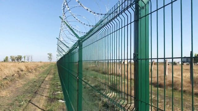 3D Забор с колючей проволокой СББ «Межа» смотреть онлайн