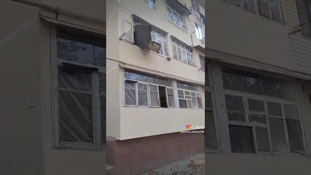 смотреть всем выкинули диван из балкона смотреть онлайн