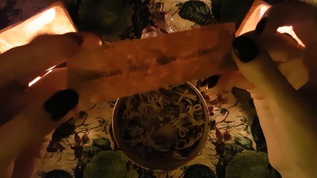 АСМР Гадание, как пройдёт лето, тихий голос ? ASMR Fortune telling смотреть онлайн