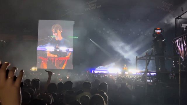 Henning May - Schmetterling (Köln Exclusive) [AnnenMayKantereit, Köln - 09.09.2023) - 4K