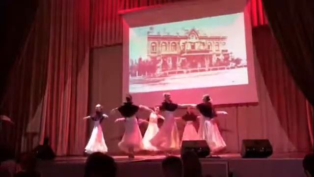 Russia. Khabarovsk. Хореографический ансамбль "Школьный Двор" смотреть онлайн