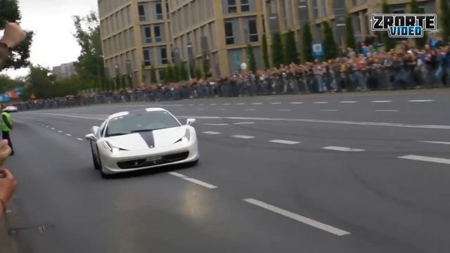 Two White 485 Italia @ Gran Turismo Polonia 2011 *HD*