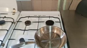 Сковорода из нержавеющей стали.         БРАТЬ ИЛИ НЕ БРАТЬ?    Смотрите видео и делайте ВЫВОДЫ сами