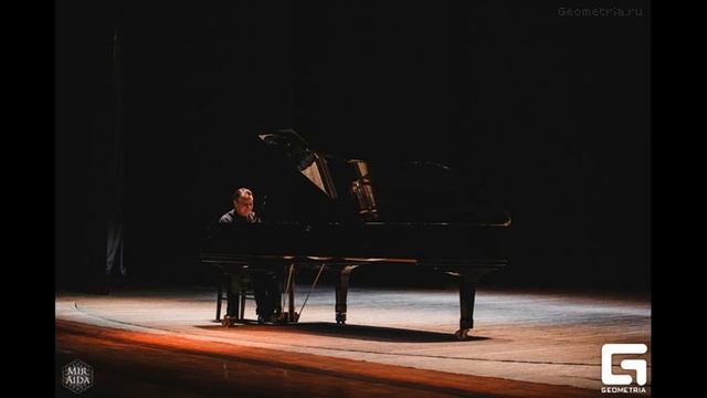 Михаил Плетнёв С. Рахманинов 2 прелюдии соч.32 Этюд-картина соч. 39 смотреть онлайн