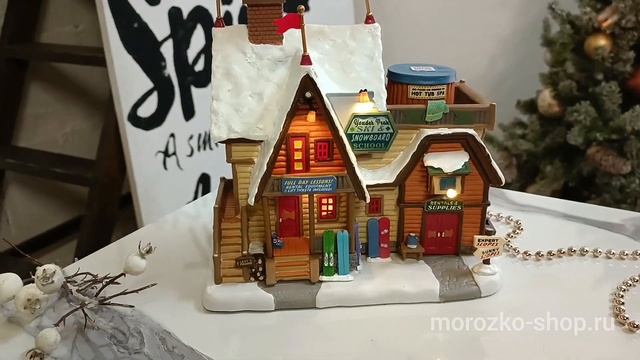 Домик 'Школа лыжников и сноубордистов', подсветка, имитация дыма из трубы, 23x23x14 см 15743-lemax смотреть онлайн