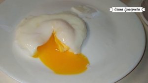 Яйцо пашот в микроволновке. Традиционное французское блюдо на завтрак