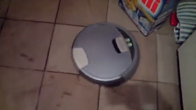 Scooba 385 - new PCB, "i'm stuck" light + 5 beeps смотреть онлайн