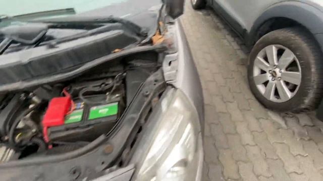 Renault Scenic 2.0 Engine sound смотреть онлайн