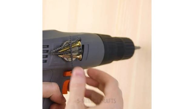 17 ABSURD LIFE HACKS THAT WORK смотреть онлайн