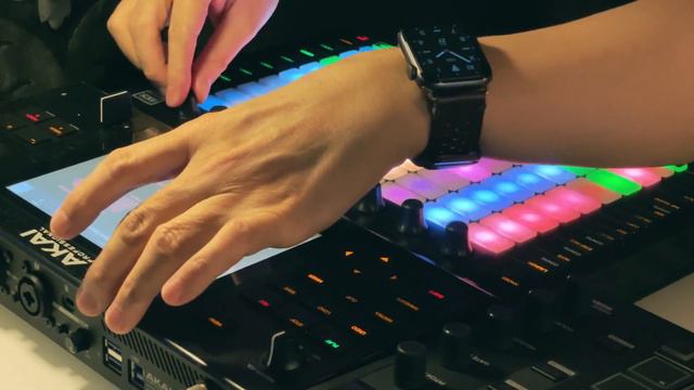 AKAI FORCE - Therapy (Original) / Using Firmware 3.1 New Instruments & Fx смотреть онлайн