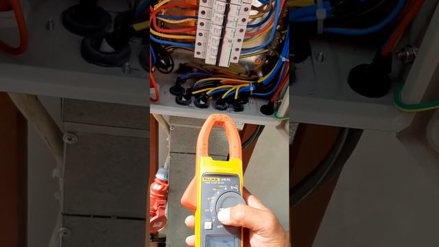 Fluke 376 FC TRMS Clamp Meter