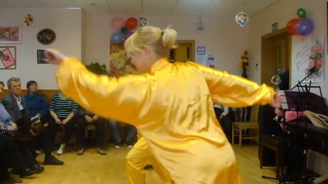 Инструкторы оздоровительного цигун Игры пяти зверей У СИН ЦИ смотреть онлайн