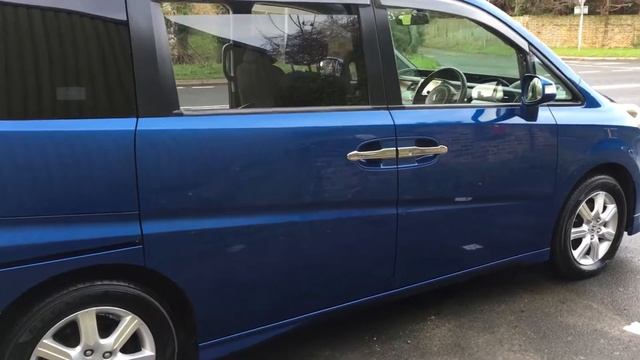 Honda Stepwagon 2.4 IVTEV 7 speed metallic Blue JDM Fresh Import. Countycarsstrood.co.uk смотреть онлайн