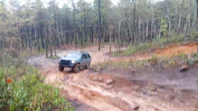 97 Ford Expedition, Collier Mills Park, OFF-ROADING (part 1) смотреть онлайн
