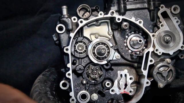 Bajaj Pulsar NS 200 Full Engine fitting || pulsar ns200 full engine || pulsar ns 200 engine repair смотреть онлайн