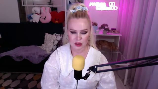 25.07.2022 | Хоби в Чикаго а мы читаем фанфики о Вигуках смотреть онлайн