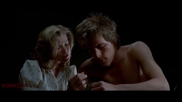 020. ОzабочеNый мужчина нашел бункер полный девушек готовых принять ''его дар''.mp4