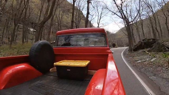 "Zen of the Fridge 2" (1960 Ford F-100) смотреть онлайн