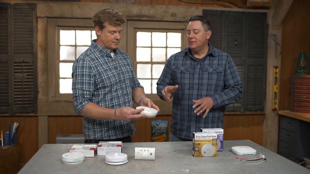 Understanding Smoke and Carbon Monoxide Detectors | Ask This Old House смотреть онлайн