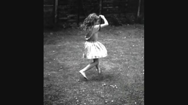Kate Bush - The Fog смотреть онлайн