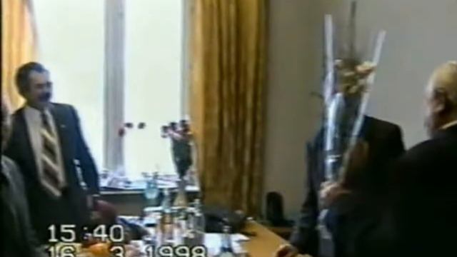 1998 год Юбилей (70лет) ЗубковуН М Нач 6 ой Московской АФЛУ экспедиции смотреть онлайн