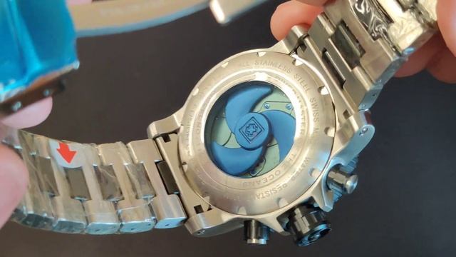 INVICTA Reserve Sea Hunter 11161. Swiss Made. Капсула времени. Обзор часов. смотреть онлайн