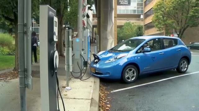 Electric Vehicles Push USA Forward - Powered by IBEW & NECA смотреть онлайн
