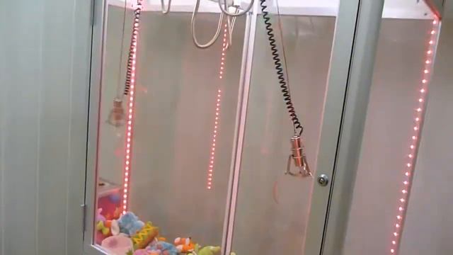 Кран машина Поймай-ка с ЛУЗОЙ - рекламный танец клешни смотреть онлайн