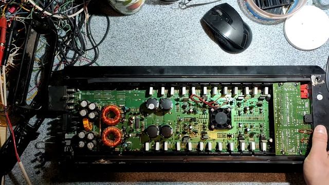 Усилитель MYSTERY MA4 480 V3 так и не смог разобрать...жесть смотреть онлайн