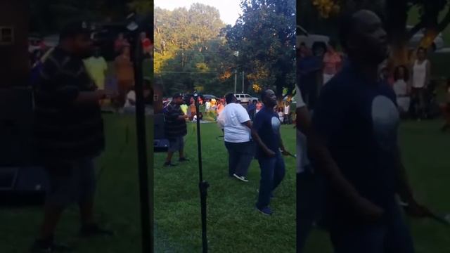 DAVID HAMMOND & THE CHOSEN DISCIPLES- SIT DOWN& REST смотреть онлайн