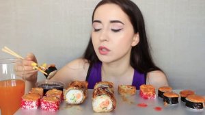 ЖИЗНЬ НА ВОЛОСКЕ / СУШИ РОЛЛЫ / MUKBANG asmr Ayka Emilly