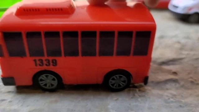 RACING CAR TOYS, SPORT CAR, SUPER CAR, TAYO , AMBULANCE, TOWER TRUCK, TOYOTA SUPRA, BMW I8 смотреть онлайн