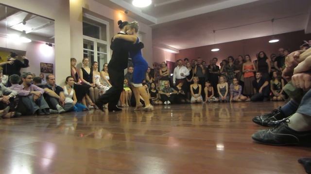 [HD] #1 Maja Petrović y Marko Miljević: Y Mientes Todavia @ Saint-Petersburg (Kvartal tango) смотреть онлайн