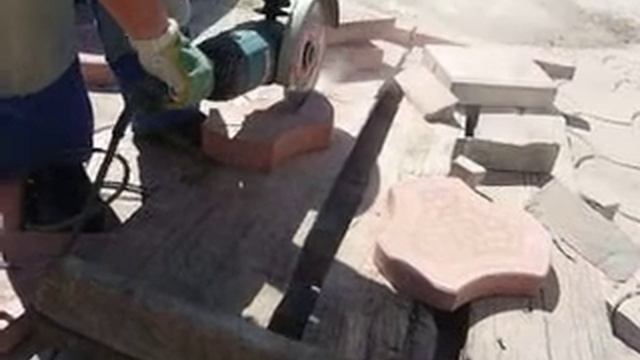 укладка брусчатки смотреть онлайн