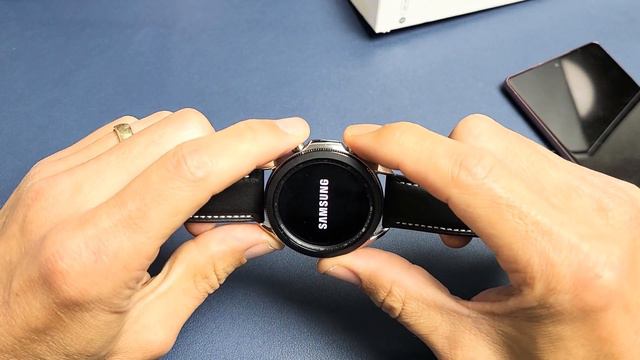 Galaxy Watch 3: Stuck in Boot Loop? 4 Fixes! смотреть онлайн