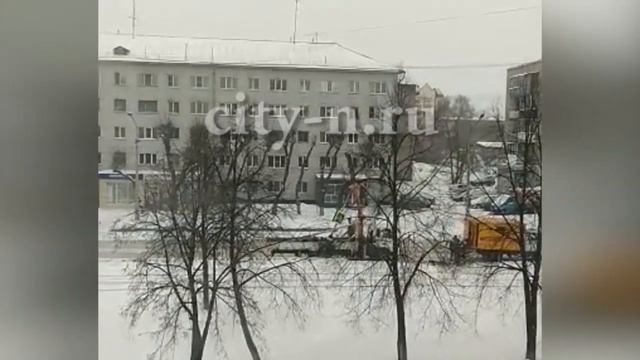 «Куда-то знак потащили?» смотреть онлайн