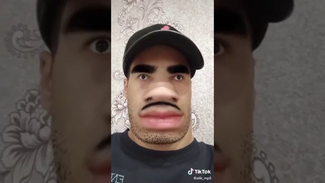 Алик и его странная семейка.Пропал голос. смотреть онлайн