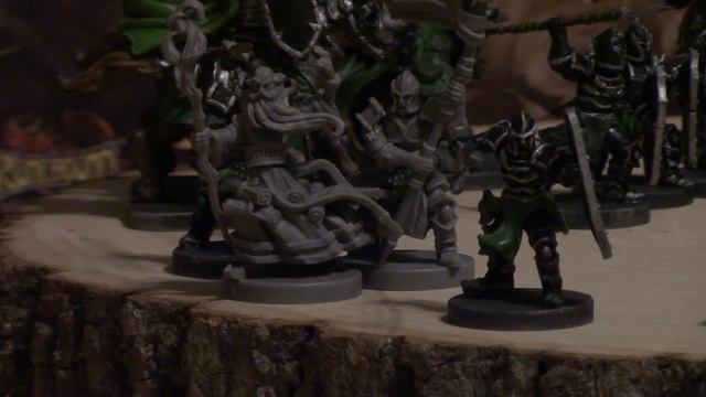 Runewars - Daqan Infantry Command Expansion Unboxing смотреть онлайн