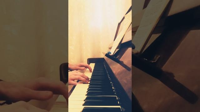 Сыграл на фортепиано Детскую песенку Корова? Композитора Раухвергера ??? смотреть онлайн