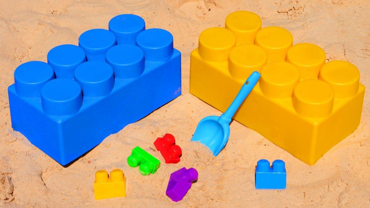 Развивающие видео для детей про большой конструктор лего и песок - Моя песочница. смотреть онлайн