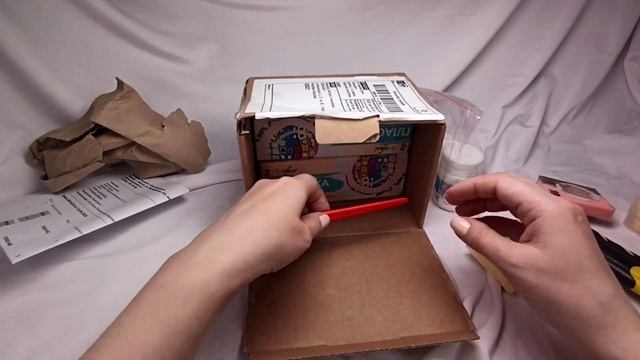 Распаковка посылки из магазина Пластилинкин смотреть онлайн
