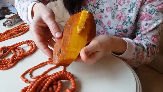Кораблик из балтийского янтаря "приплыл" из Одессы смотреть онлайн
