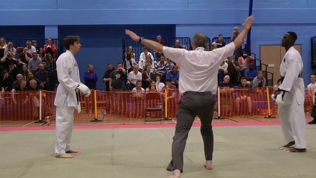 2016 KUGB Shotokan Cup Junior Male Kumite 18 To 20yrs