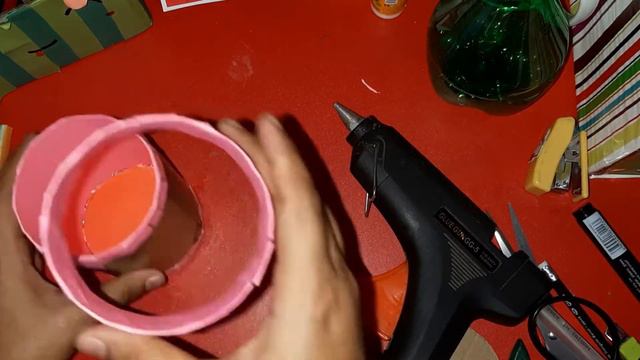 How to make a stationery box out of a sprite bottle. diy reuse of plastic bottle.🌼 смотреть онлайн