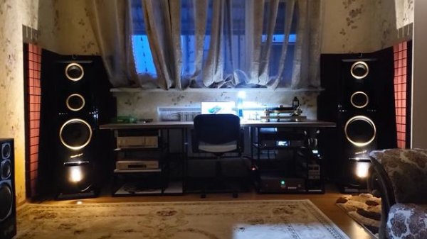 Лампоаый усилитель Art Audio Lab