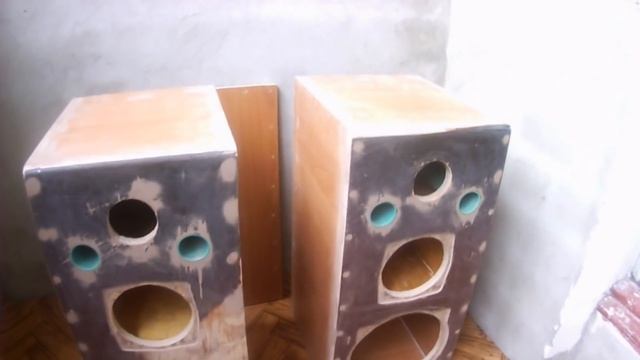 Acoustics from old furniture, and Soviet speakers смотреть онлайн