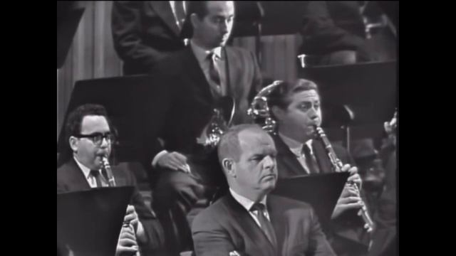 Что такое мелодия? Леонард Бёрнштейн смотреть онлайн