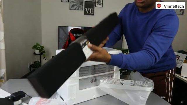 LG S40Q 2.1 Channel 300W Sound Bar With Bluetooth Overview