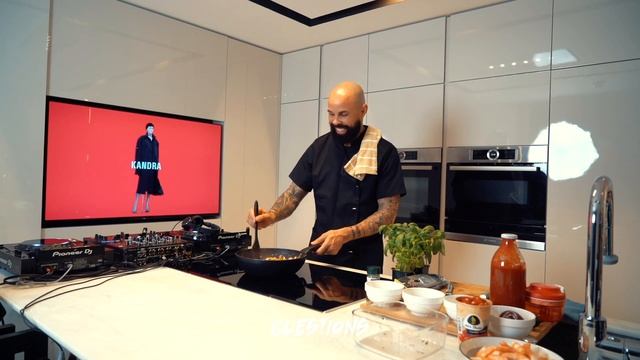 BARATA - QUESTIONS BY BARATA | SET 1 смотреть онлайн