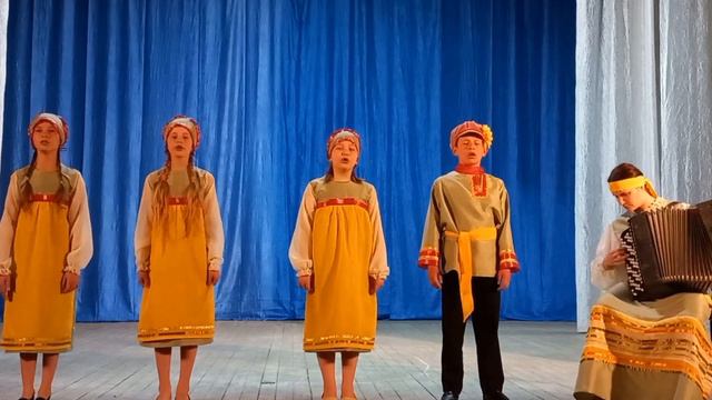 ДФА "Карамельки" - "Солнце скрылось за горою" смотреть онлайн